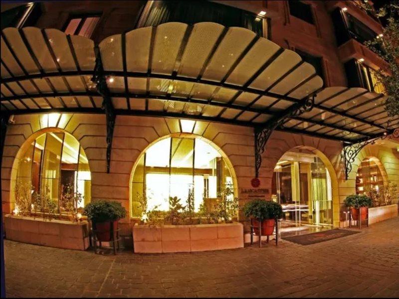Lancaster Raouche Hotel