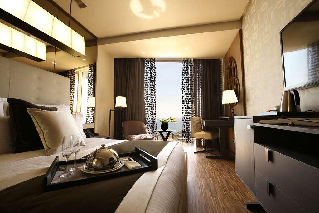 Hotel Lancaster Raouche 4*