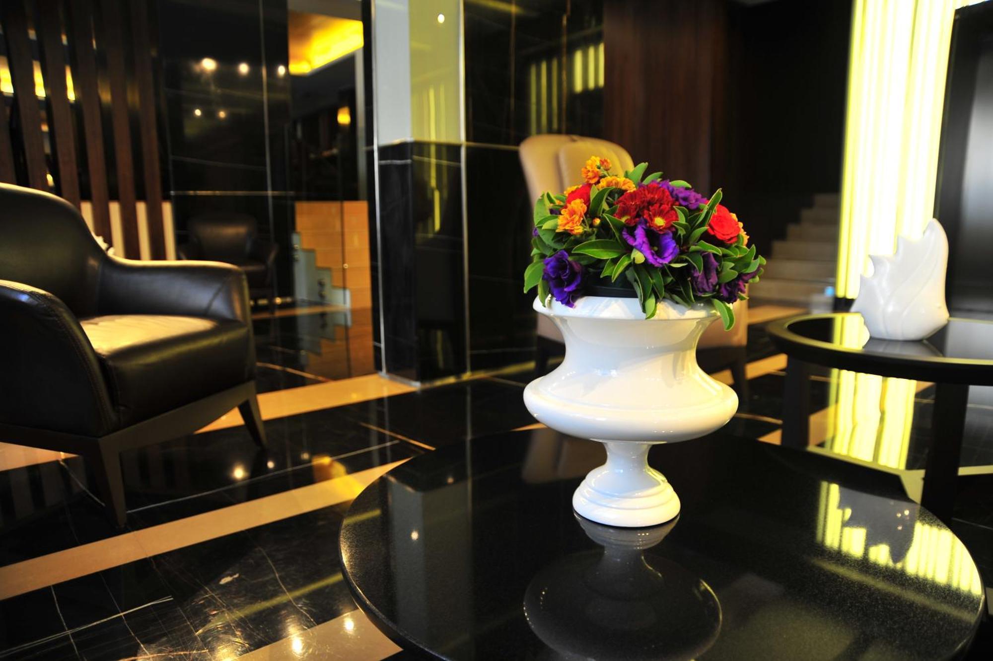 Hotel Lancaster Raouche 4*