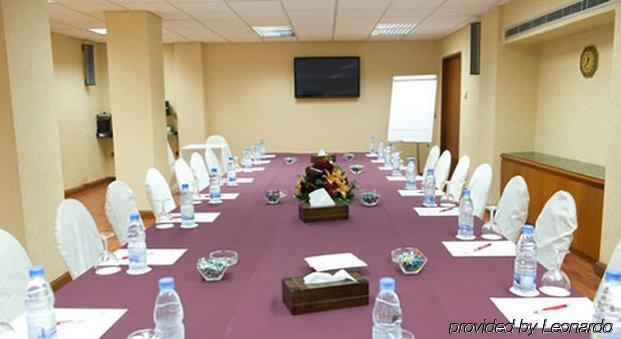 Lancaster Raouche Hotel 4*