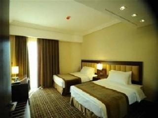 Lancaster Raouche 4* Beirut
