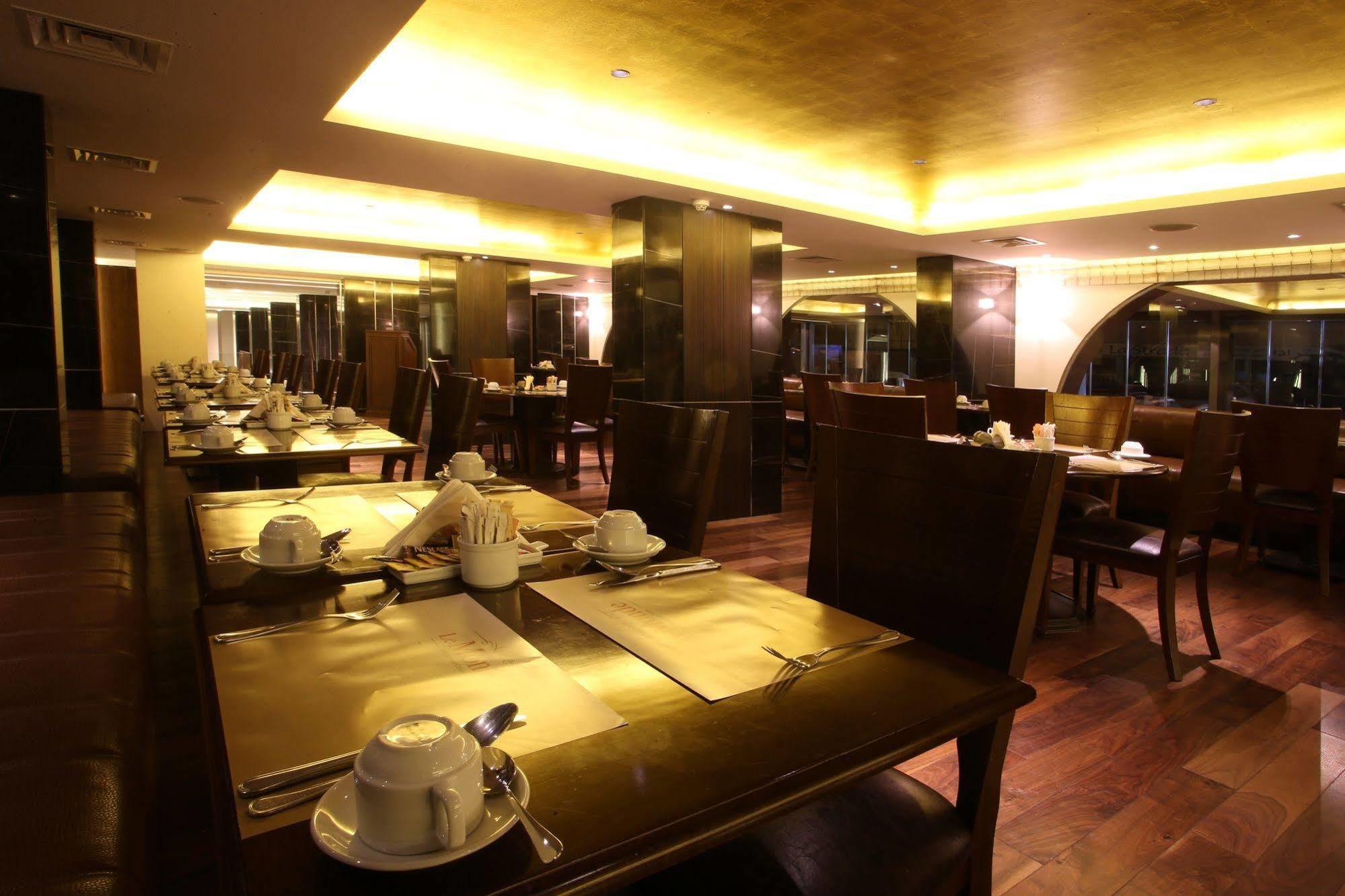 Lancaster Raouche Hotel 4*